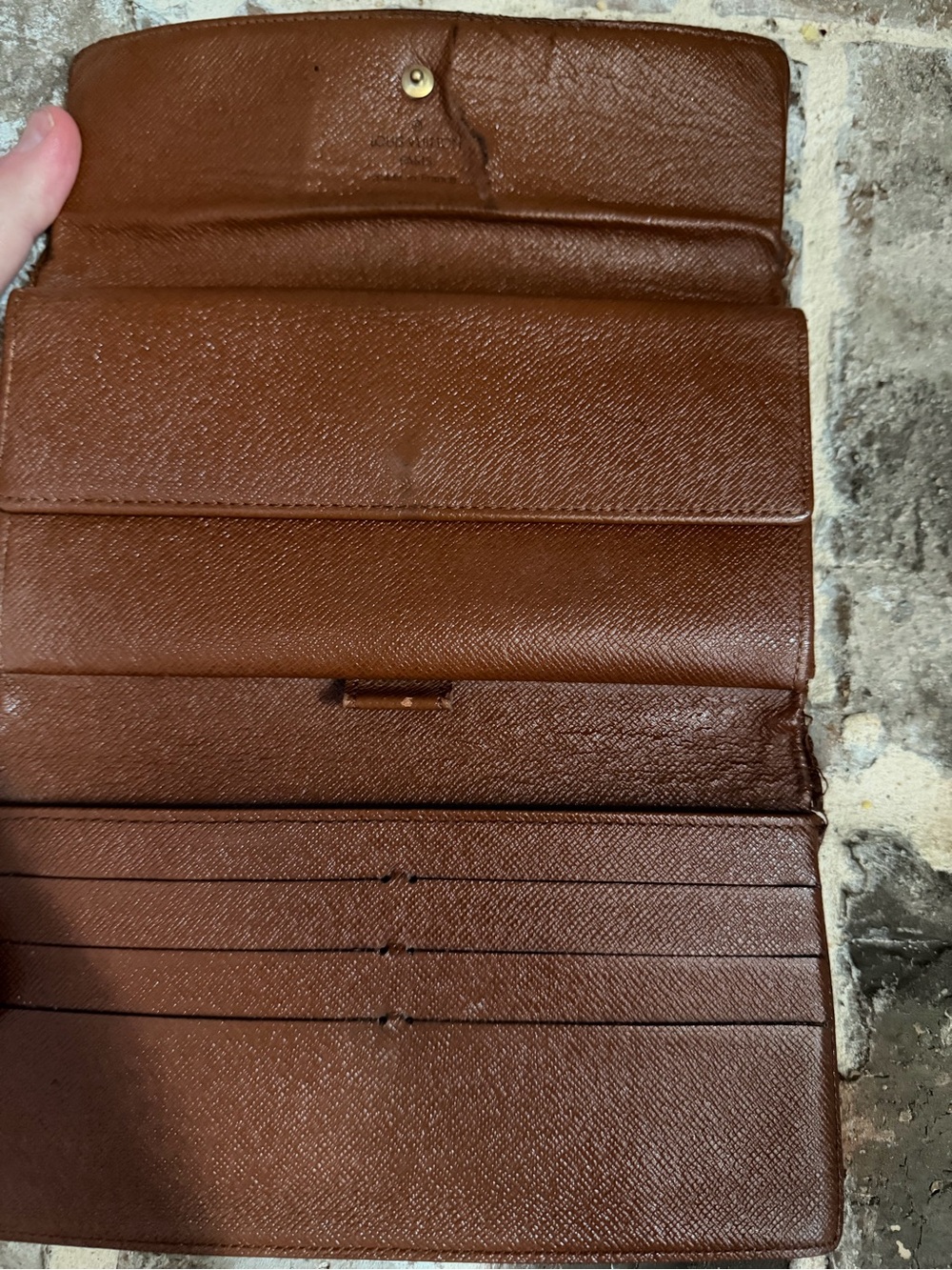 Louis Vuitton Sarah Wallet in Monogram canvas - Picture 3 of 7